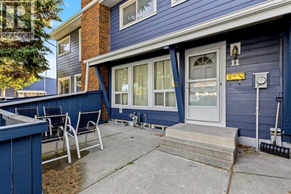 Kitchen - 11, 5315 53 Avenue Nw, Calgary, AB T3A2E7 Photo 2