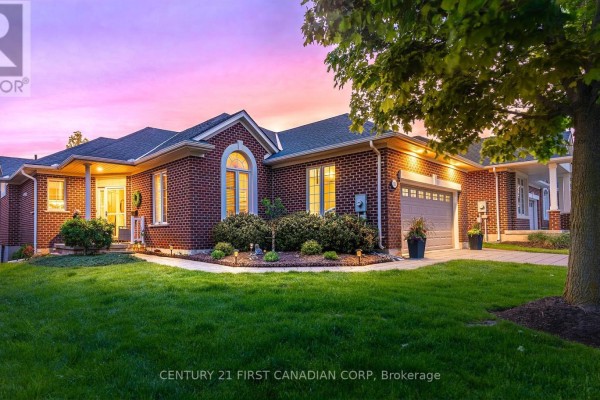 11 - 101 Southgate Parkway, St  Thomas, ON, photo 2