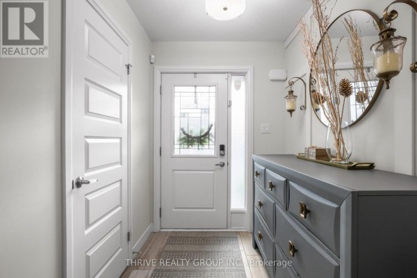 11 - 1110 Meadowlark Ridge, London South, ON N6M0H4 Photo 5