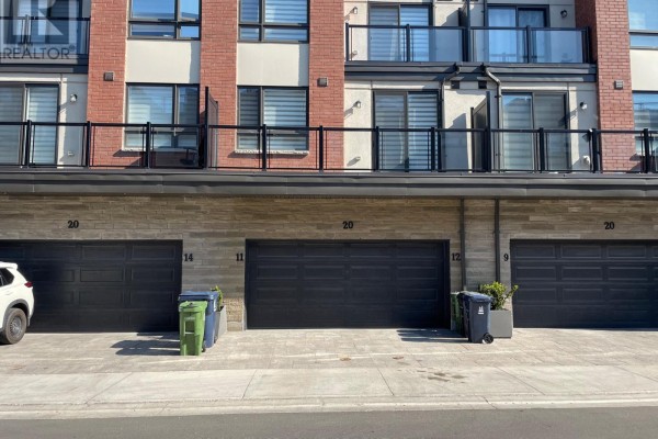 11 - 20 Woodstream Drive, Toronto, ON, photo 2
