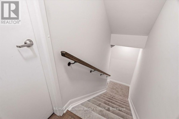 Bathroom - 11 - 201 Glenroy Gilbert Drive, Ottawa, ON K2J7N7 Photo 4