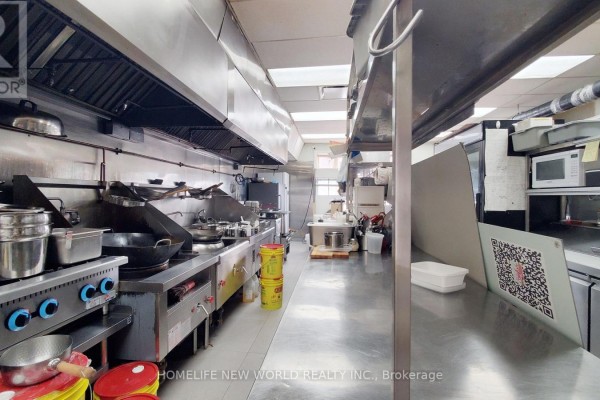 11 - 227 Main Street N, Markham, ON L3P1Y6 Photo 3