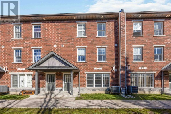 11 - 244 Penetanguishene Road, Barrie, ON, photo 2