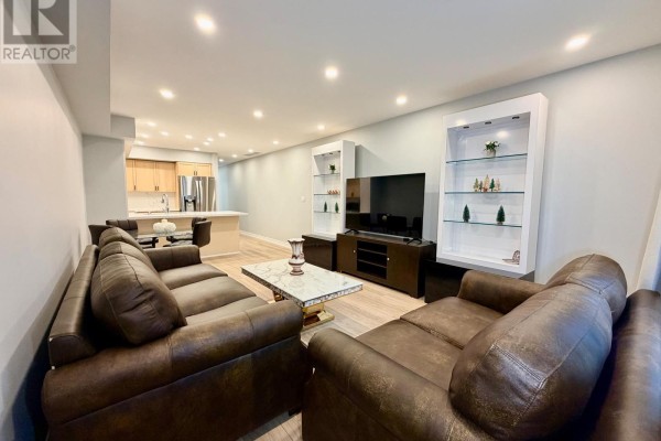 Living room - 11 - 285 Antibes Drive, Toronto, ON M2R3X9 Photo 4