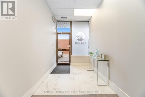 11 - 315 Traders Boulevard E, Mississauga, ON L4Z3E4 Photo 4