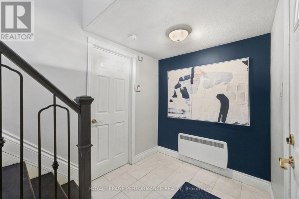 11 - 3415 Uplands Drive, Ottawa, ON K1V9N3 Photo 3
