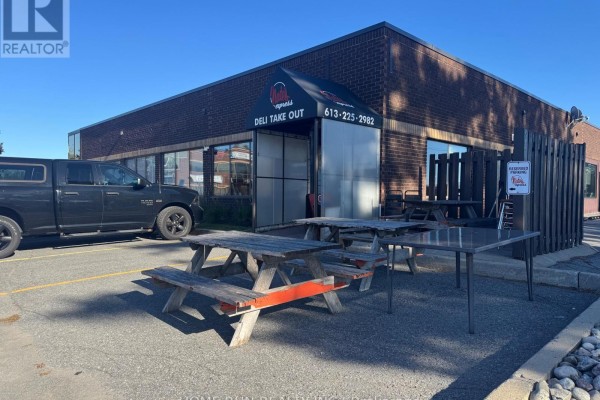 11 - 6 Antares Drive N, Ottawa, ON K2E8A9 Photo 2