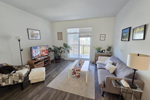 11 15850 85 Avenue, Surrey, BC V4N6W2 Photo 4