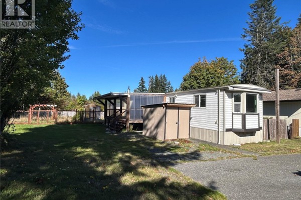 Living room - 11 1630 Croation Rd, Campbell River, BC V9W3T5 Photo 4