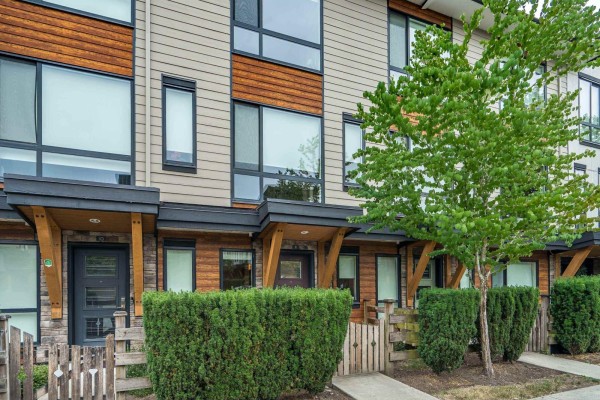 11 16488 64 Avenue, Surrey