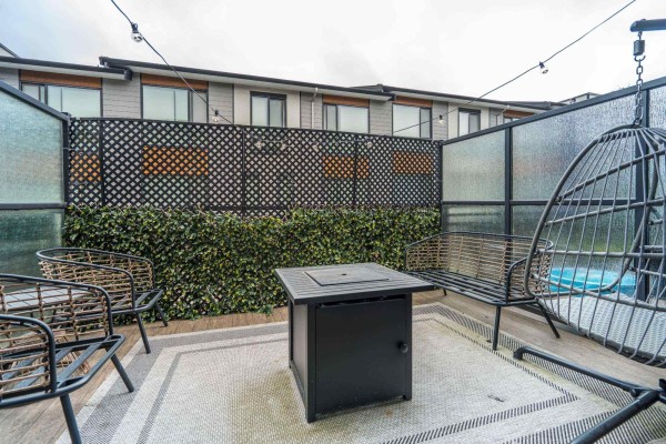 11 16488 64 Avenue, Surrey, BC V3S6X6 Photo 5