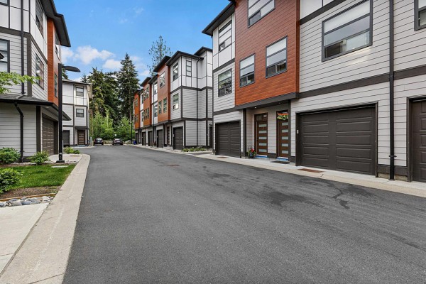 11 32970 Tunbridge Avenue, Mission, BC V2V0J9 Photo 3