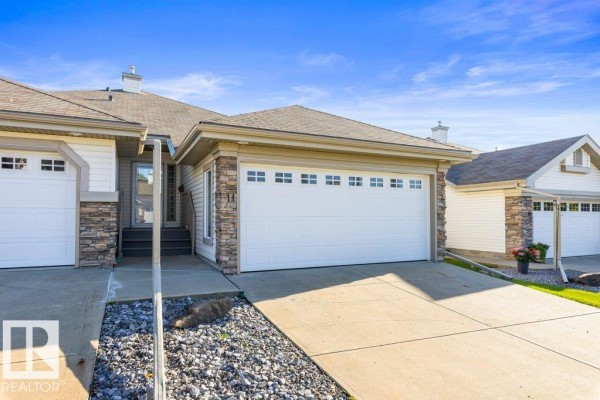 #11 4 Heritage Wy, St  Albert