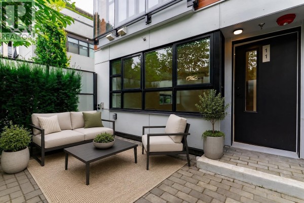 11 520 W 28th Avenue, Vancouver, BC V5Z2H1 Photo 3
