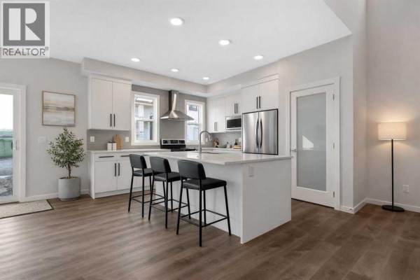 5pc Bathroom - 11 Alpine View, Okotoks, AB T1S5E6 Photo 2
