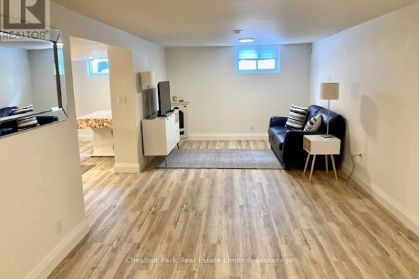 11 Auburn Street, Belleville, ON K8P2N1 Photo 5