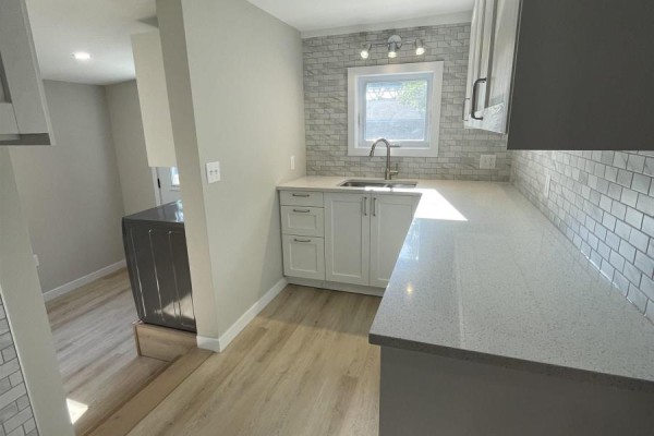 11 Best Street, Dartmouth, NS B3A2W8 Photo 5