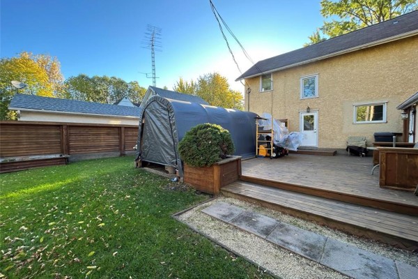 Kitchen - 11 Birch Street, Pine Falls, MB R0E1M0 Photo 3