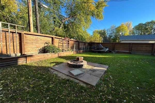 Sunroom - 11 Birch Street, Pine Falls, MB R0E1M0 Photo 4