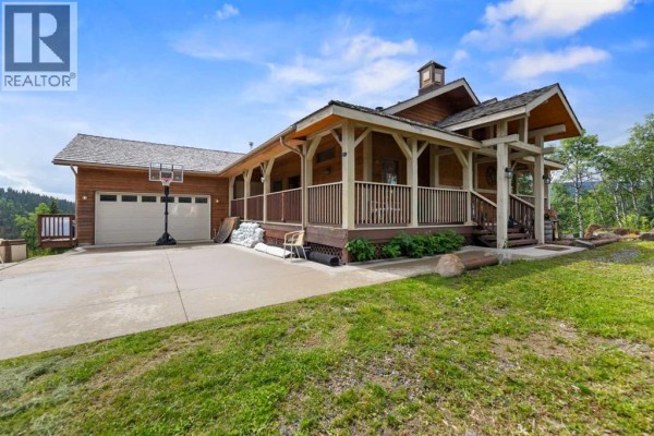 11 Black Bear Lane, Rural Foothills County, AB, photo 3