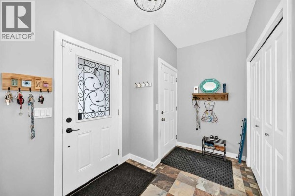 Kitchen - 11 Bondar Gate, Carstairs, AB T0M0N0 Photo 5