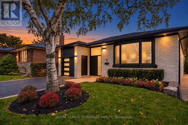 11 Brook Tree Crescent, Toronto, ON M9P1K8 Photo 2