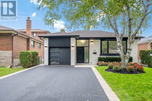 11 Brook Tree Crescent, Toronto, ON M9P1K8 Photo 4