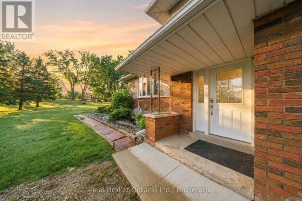 11 Burtch Road, Brant, ON, photo 2