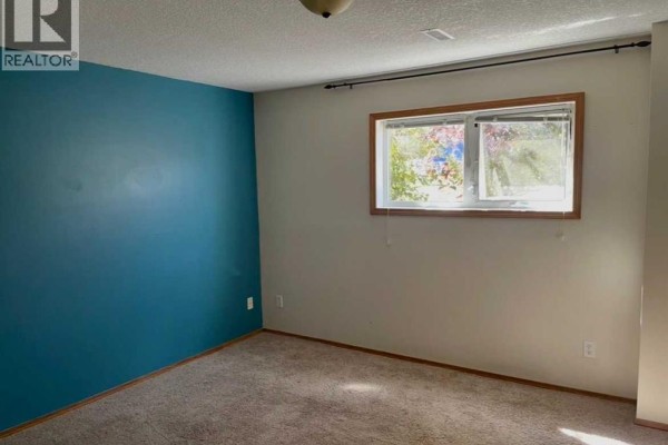 11 Chilcotin Crescent W, Lethbridge, AB T1K7G8 Photo 5