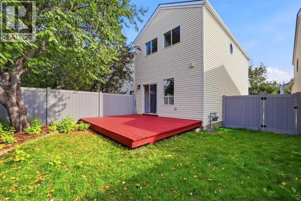 11 Coventry Lane Ne, Calgary