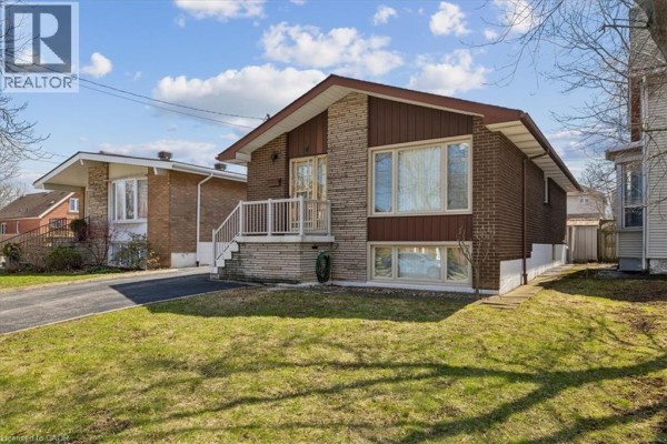 11 Duff Street, Hamilton, ON, photo 2