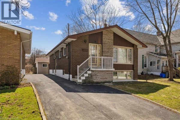 11 Duff Street, Hamilton, ON, photo 3