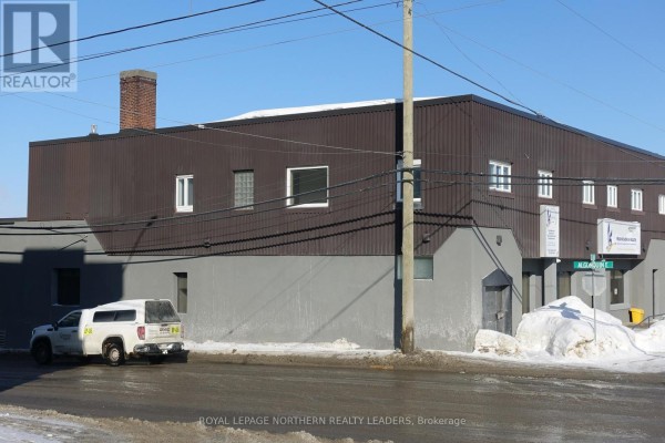 11 Elm Street N, Timmins, ON P4N6A3 Photo 5