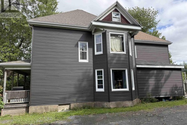 11 Emmanuel Street, Stellarton, NS B0K1S0 Photo 2