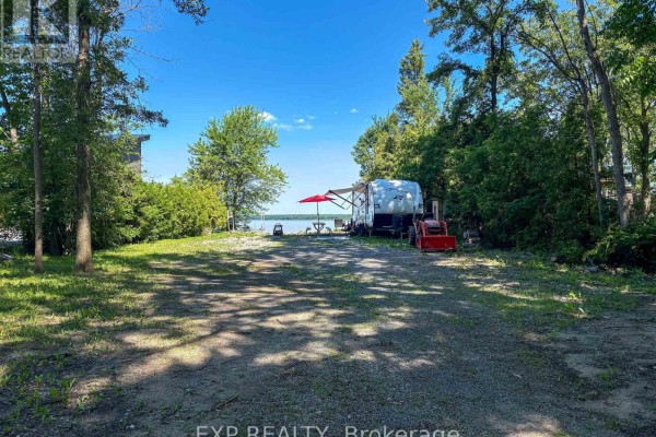 11 Engineer Lane, Horton, ON K7V3Z8 Photo 4