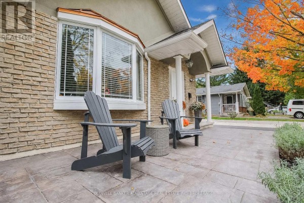 Kitchen - 11 Fallingbrook Drive, Pelham, ON L0S1E0 Photo 3