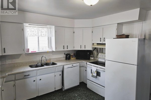 Laundry room - 11 Frank Street, Capreol, ON P0M1H0 Photo 3