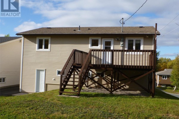 Kitchen - 11 Gillbert Avenue, Clarenville, NL A5A1E8 Photo 5