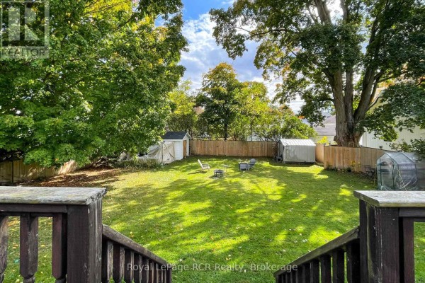11 Gordon Street E, South Bruce, ON N0G2S0 Photo 3