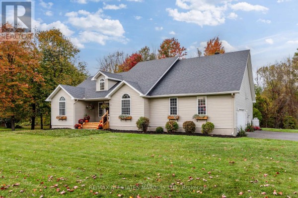 11 Grant Avenue, North Glengarry, ON K0C1T0 Photo 2