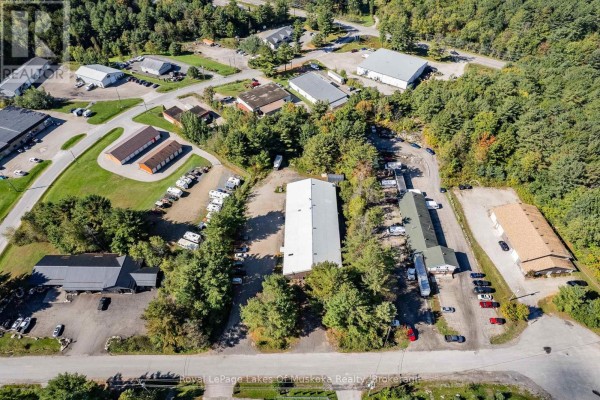 11 Gray Road, Bracebridge, ON P1L1P8 Photo 5