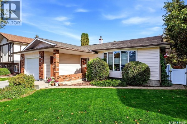 4pc Bathroom - 11 Green Meadow Road, Regina, SK S4V0A4 Photo 2