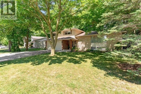 Storage - 11 Grey Owl Drive, Elmira, ON N3B1S4 Photo 2