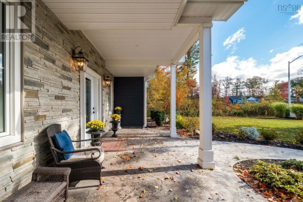 Living room - 11 Honeycrisp Drive, Berwick, NS B0P1E0 Photo 4