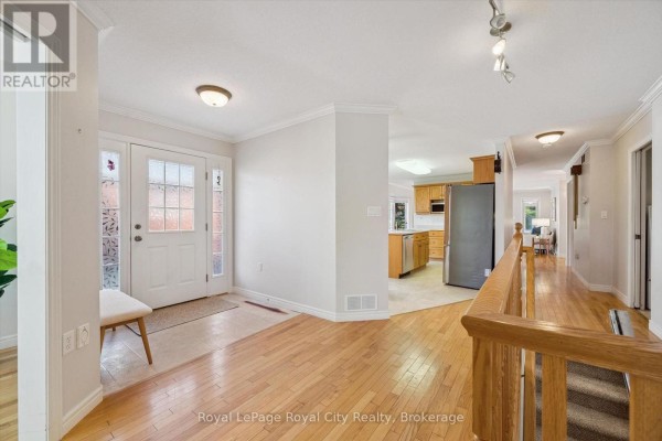 Recreational, Games room - 11 Honeysuckle Drive, Guelph, ON N1G4X7 Photo 5