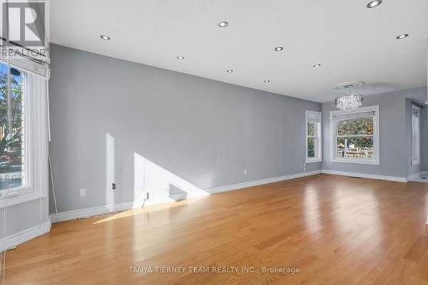 Dining room - 11 Hunter Drive, Ajax, ON L1T3M9 Photo 4