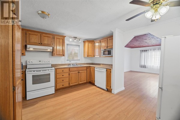 11 Hussey Drive, St  Johns, NL, photo 2