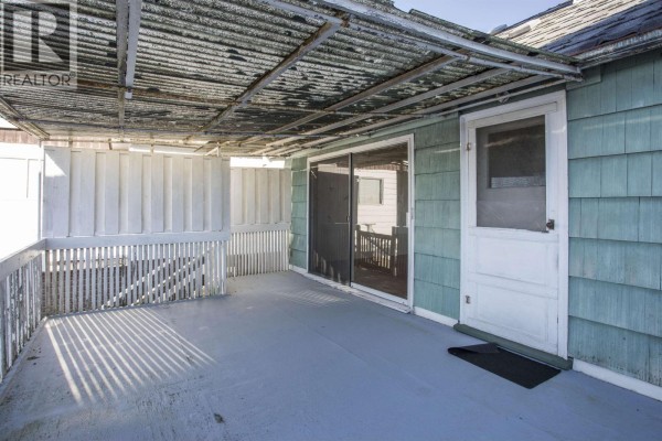 11 Hythe Avenue, Burnaby, BC, photo 3