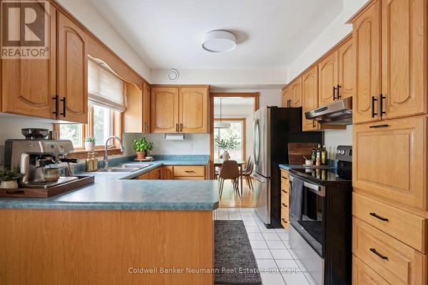 Other - 11 Keating Drive, Centre Wellington, ON N0B1S0 Photo 4