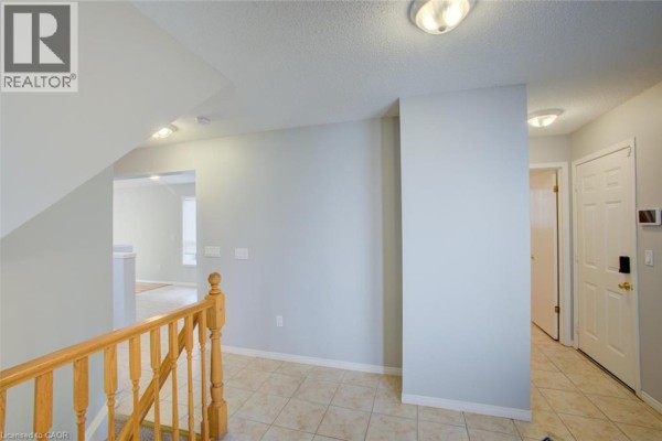 Laundry room - 11 Kroeger Crescent, Cambridge, ON N3C4J7 Photo 4